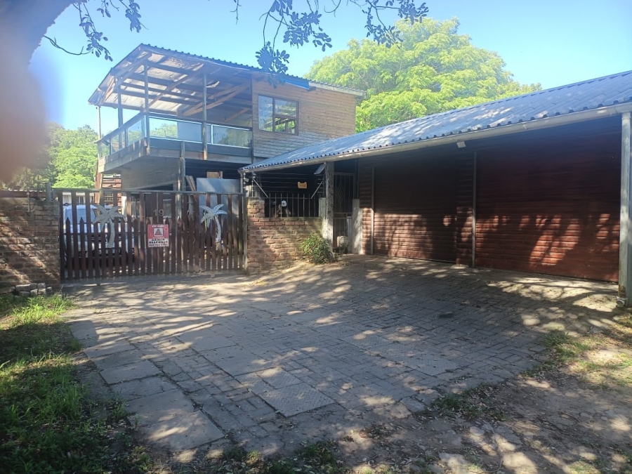 4 Bedroom Property for Sale in Kidds Beach Eastern Cape